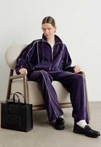 Lacoste Majica s kapuljačom i patentnim zatvaračem - dark blue