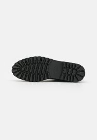 Even&Odd Wide Fit Botas clássicas de cano curto - black