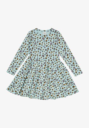 Langärmliges Kleid aus hellblauem Stoff mit einem Leopardenmuster in Schwarz, Braun und Lila. Ausgestellter Rock mit rundem Ausschnitt.