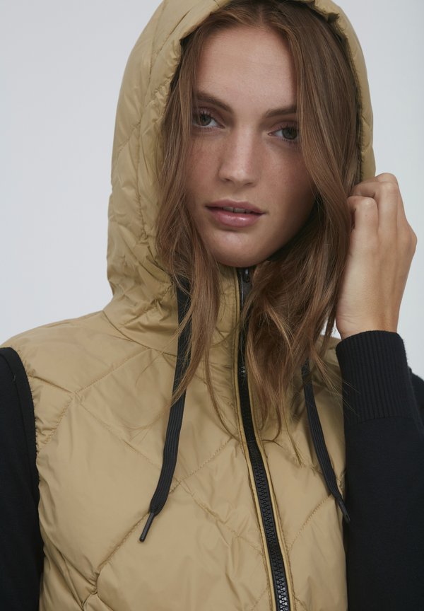 BYAMALIA - Waistcoat - tannin3