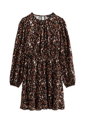 Klänning med leopardmönster, lång ärm, markerad midja och nyckelhålsdetalj i ryggen. Tillverkad av mjukt tyg i bruna, svarta och beige nyanser.