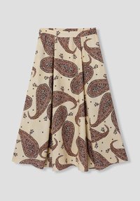 Jupe midi en tissu beige avec un grand motif paisley dans des tons de rouge foncé, bleu et crème. Le design comprend des accents floraux et des plis.