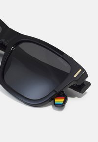 Polaroid UNISEX - Ochelari de soare - black