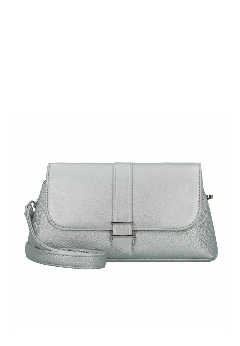 Sac bandoulière en cuir gris avec une finition texturée, fermeture à rabat et une sangle réglable. Comprend un accent de boucle métallique.