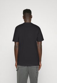 HUF DEATHSCYTHE TEE UNISEX - T-shirt print - black