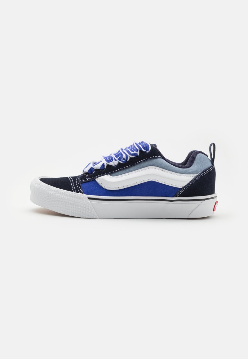 Vans KNU SKOOL UNISEX - Gördeszkacipők - blue/white