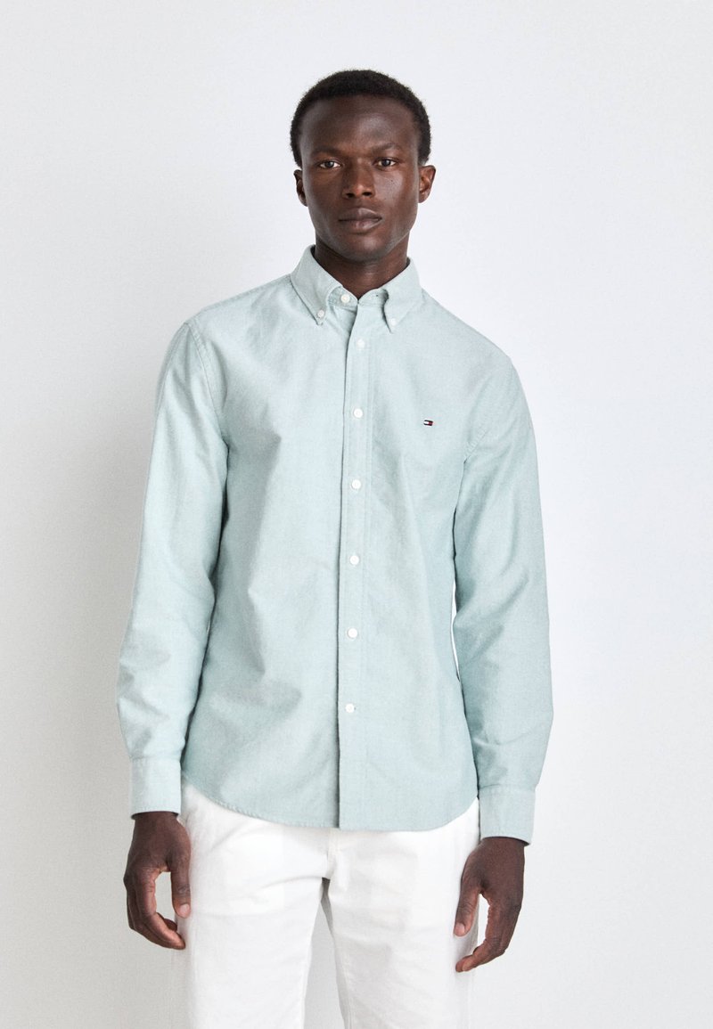 Tommy Hilfiger - SOLID HERITAGE OXFORD SHIRT - Shirt - ornamental green, Enlarge