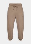 PANT - Pantalon de survêtement - olive grey/black