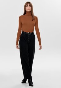 ONLY ONLVENICE ROLLNECK - Striktrøje - ginger bread