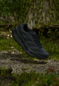 Sélectionné, core black