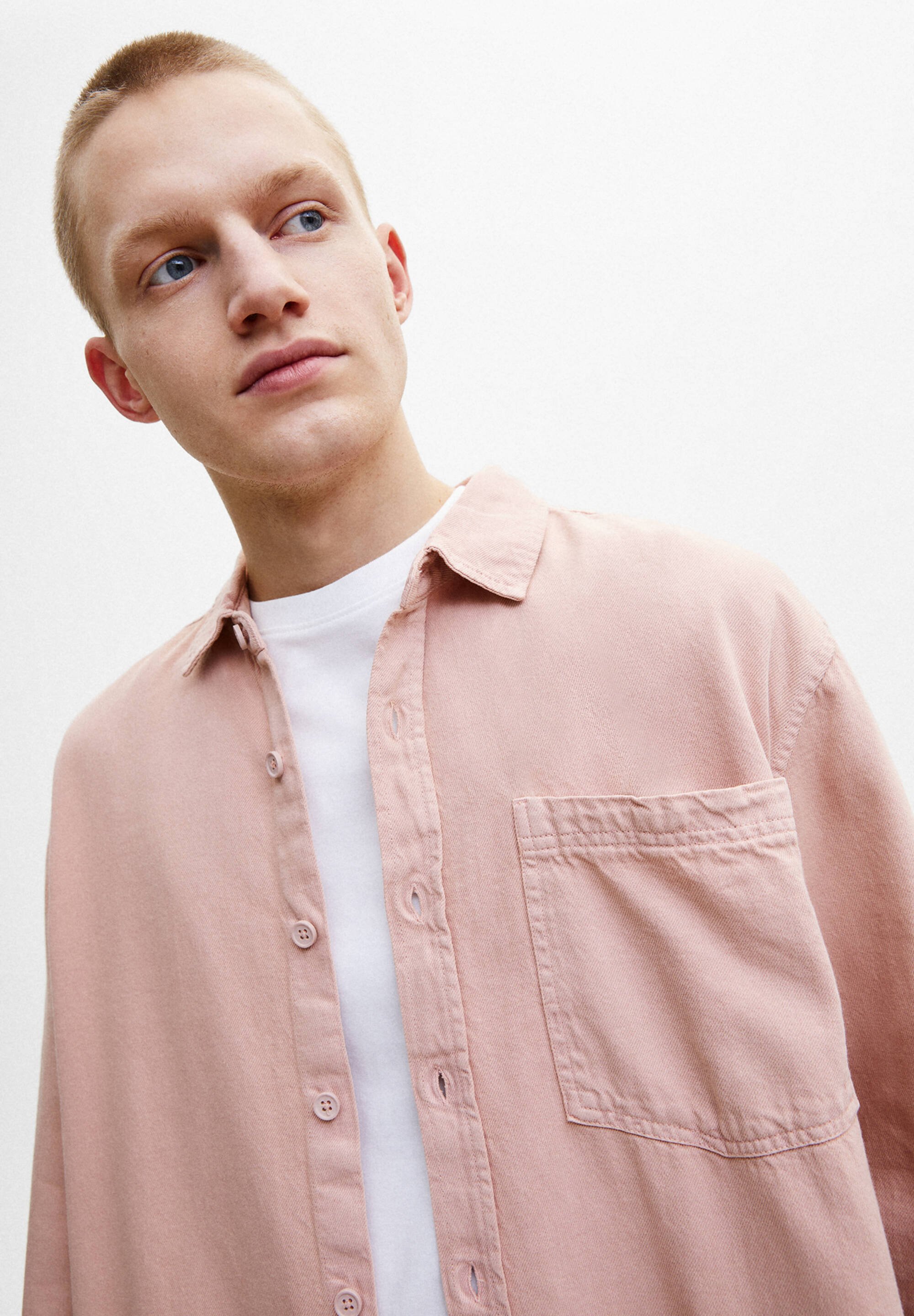 pull and bear cord shirt