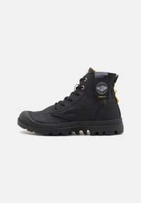 PAMPA SURPLUS UNISEX - Platform-nilkkurit - black