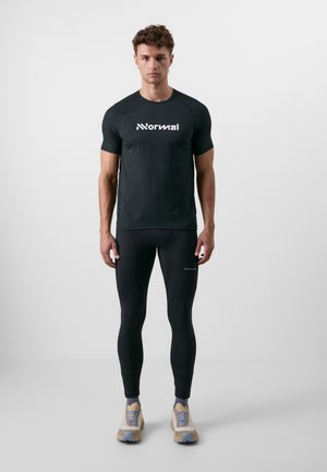 NNormal, RACE  - Sports T-shirt - schwarz