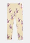 - Legginsy