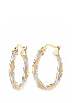 Orecchini a cerchio intrecciati in oro e argento con una finitura testurizzata, dotati di un fermaglio sicuro e di un design curvato e liscio.