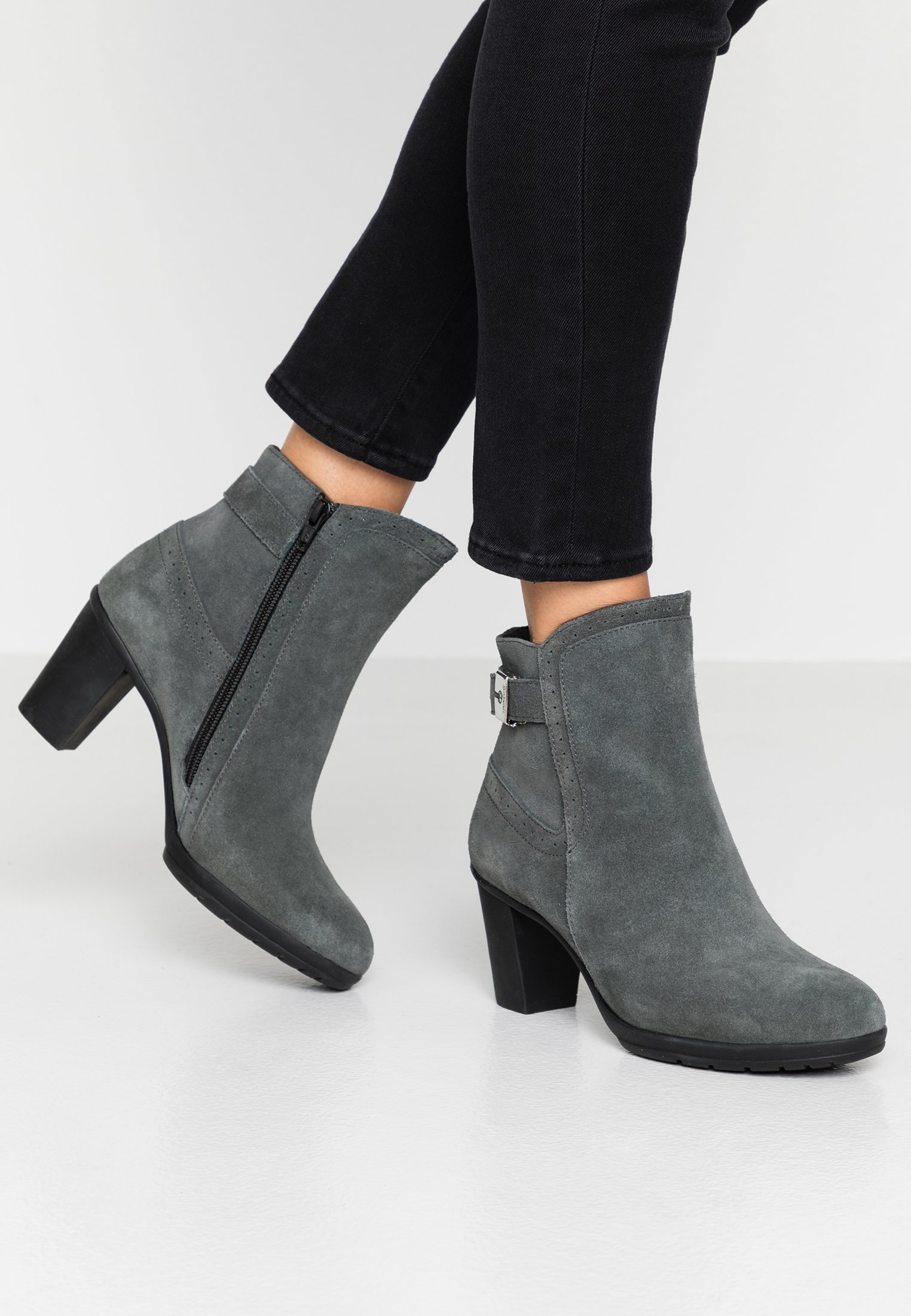 Scholl RIBAME Korte laarzen dark grey Zalando.nl Scholl ADHARE Korte laarzen dark grey Zalando.nl