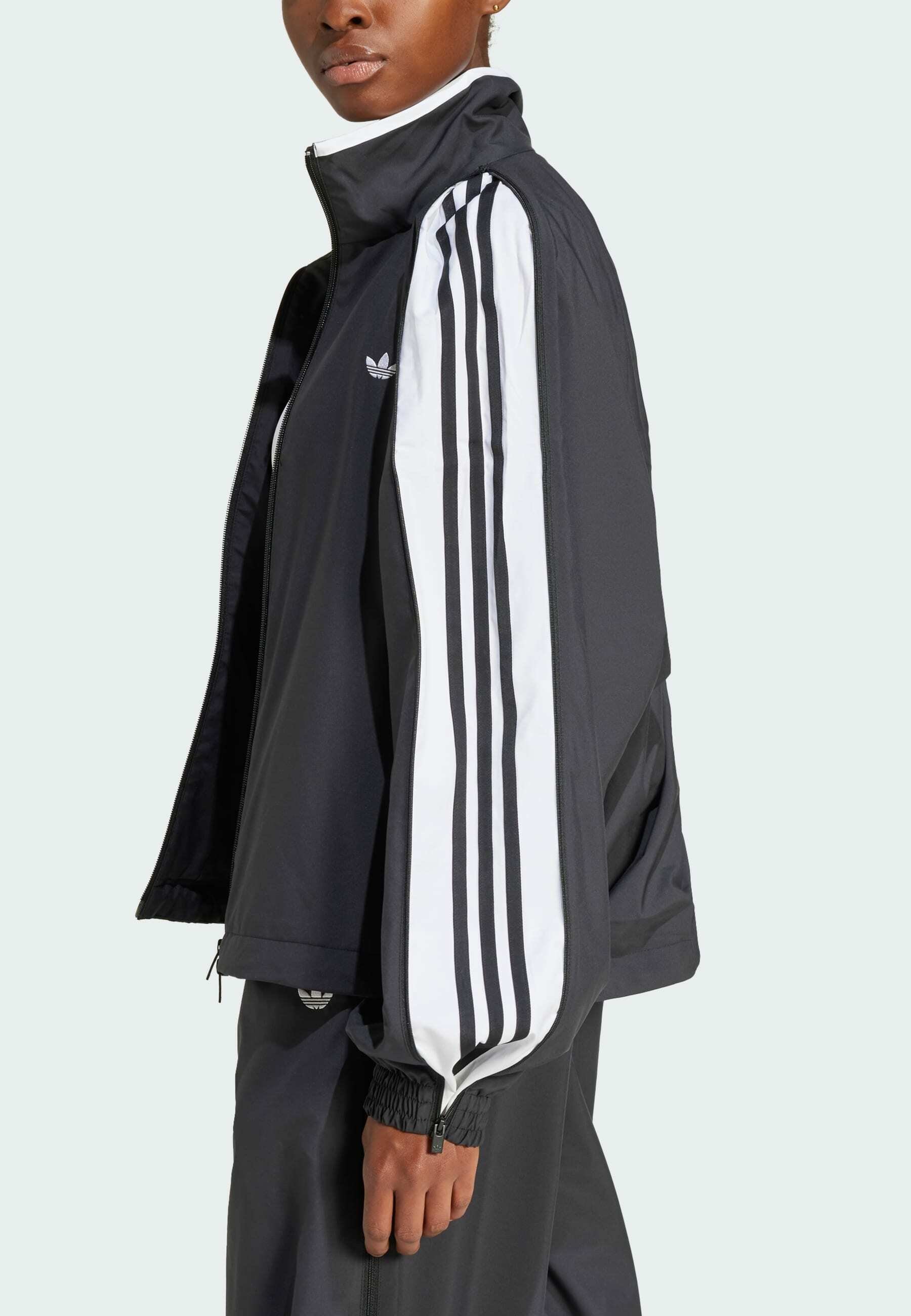 【ADIDAS】 W ZIP WOVEN TT(ADILENIUM3) BLACK 国内発送 adidas WMNS Adilenium Season 3 Zip Track Top Black JX9204