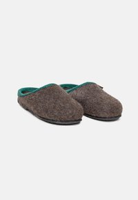 Brown wool felt slip-on slippers with green trim and black soles, arranged side by side on a white background.