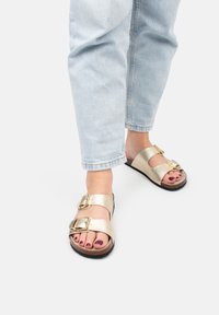 PS POELMAN Muiltjes - gold