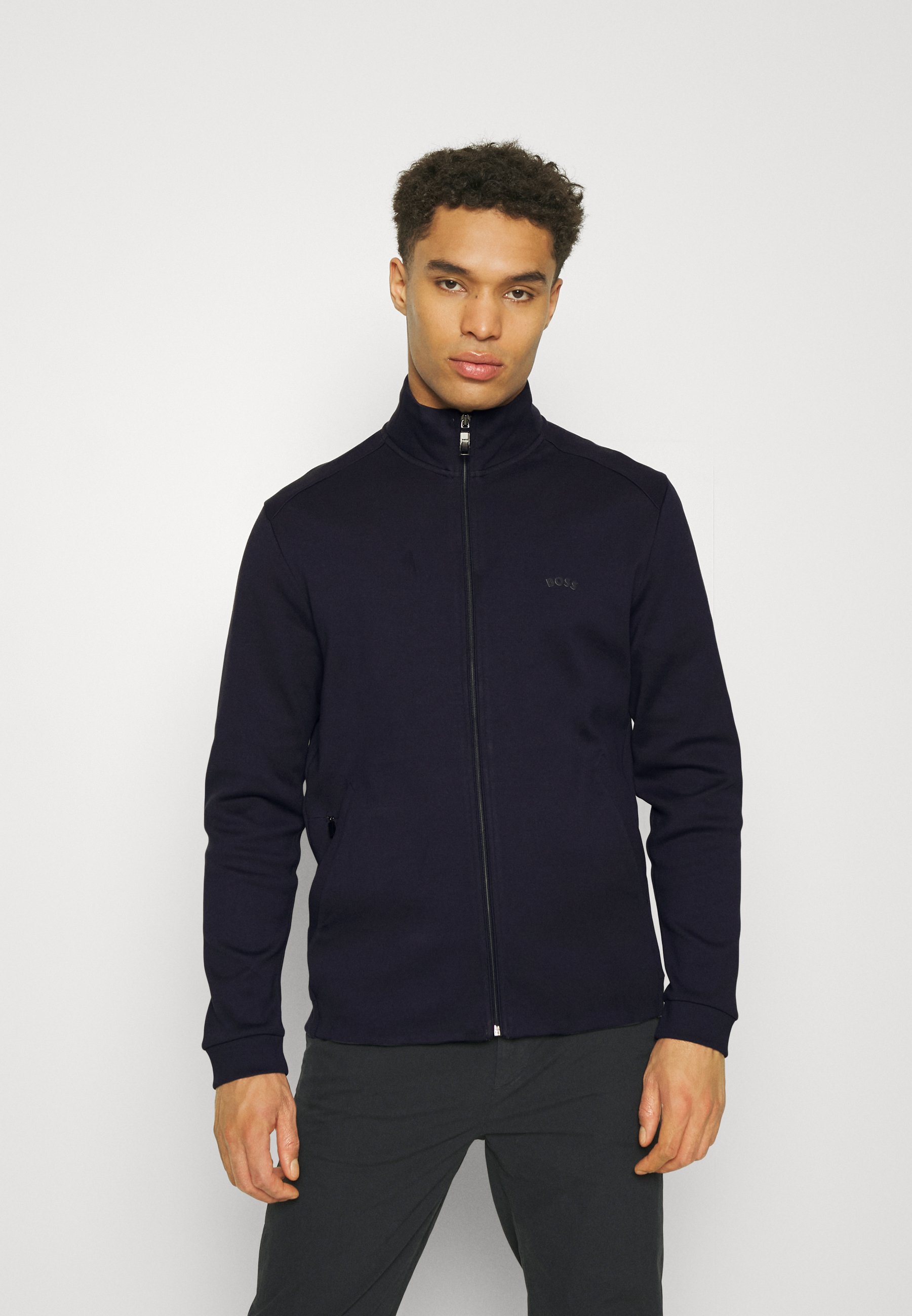 Boss: Sudadera con capucha Hombre | El Palacio de Hierro Boss: Sudadera con capucha Hombre | El Palacio de Hierro