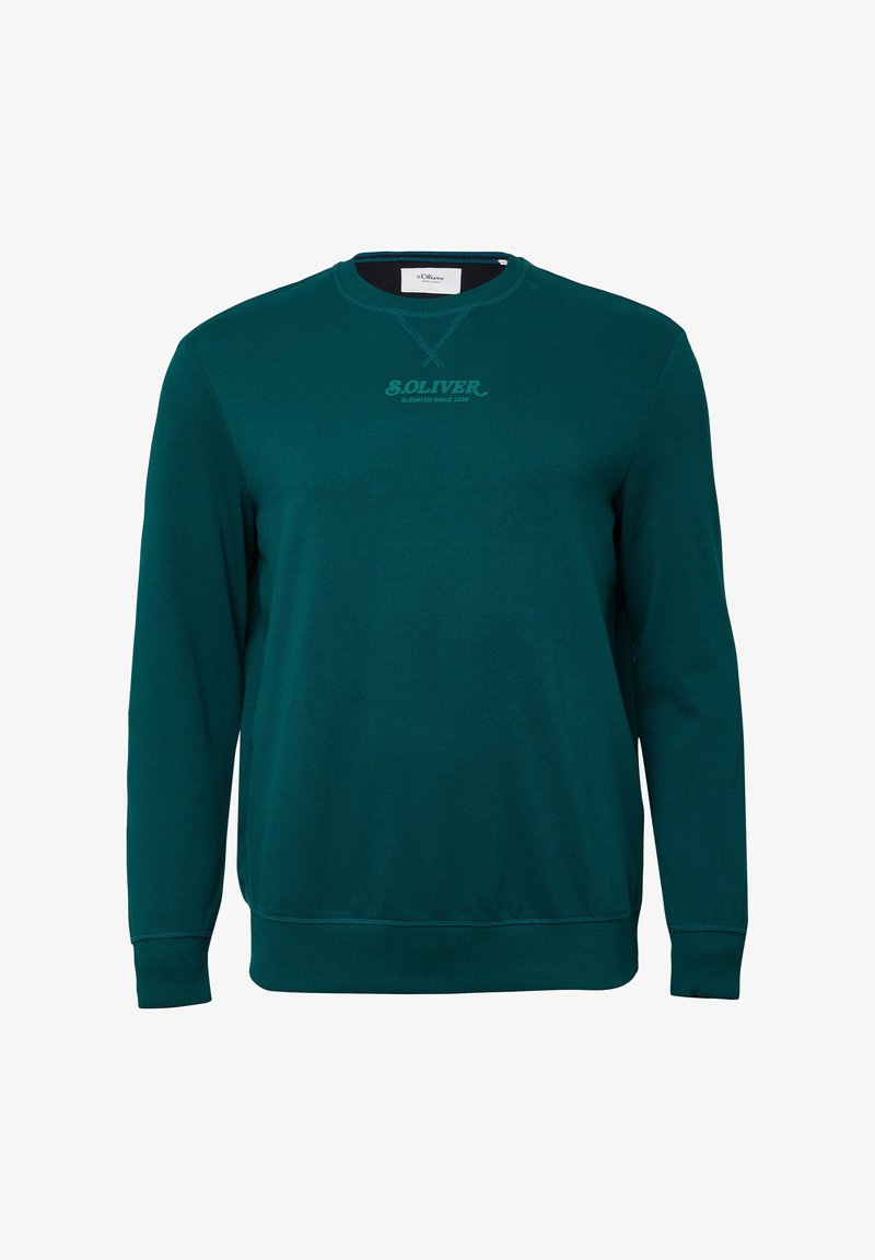 Felpa a maniche lunghe di un colore verde scuro con collo rotondo e la scritta "s.Oliver Elevated Since 1969" stampata sul petto.