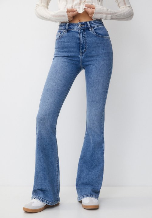 Urban Washed Iconic Stretch Jeans, Jet