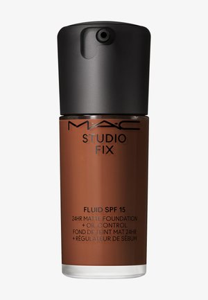 MAC STUDIO FIX FLUID SPF15 OIL CONTROL - Fond de teint - nw5