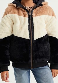 WE Fashion Vinterjacka - black