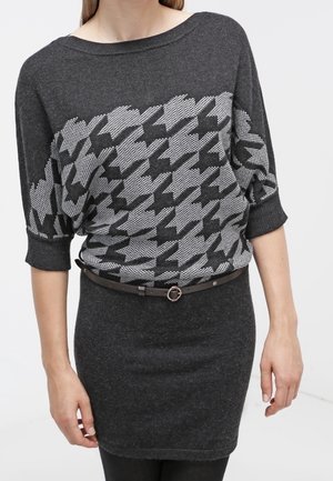khujo Robe pull - black
