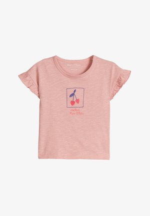 Roze korte mouwen peuter shirt met gerimpelde mouwen, geborduurde kersen en de tekst "cherish Marc O'Polo" in het midden aan de voorkant.