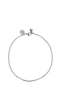 Hopeaketju, jossa on tekstuurinen disc-väline ja sileä lukitus. Ketju koostuu hienoista lenkeistä, jotka luovat hennon ilmeen.