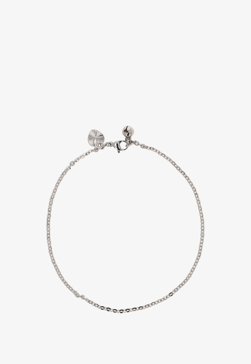 Hopeaketju, jossa on tekstuurinen disc-väline ja sileä lukitus. Ketju koostuu hienoista lenkeistä, jotka luovat hennon ilmeen.