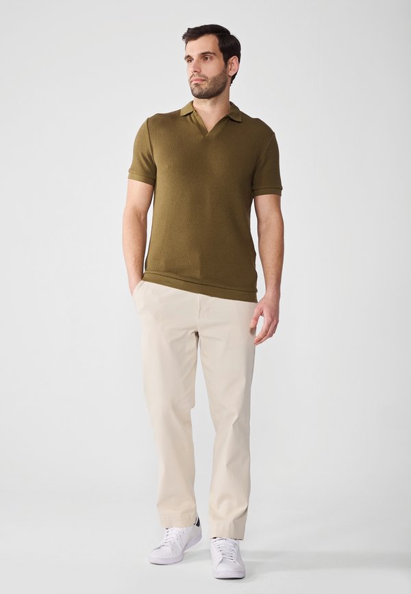 Polo shirt - dark olive4