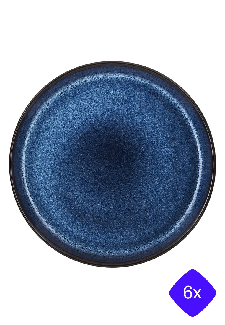 Set aus sechs runden Tellern mit dunkelblauem, punktiertem Glasur-Finish und einem glatten Ende sowie einem dünnen schwarzen Rand. Jeder Teller hat ein flaches, gewölbtes Design.