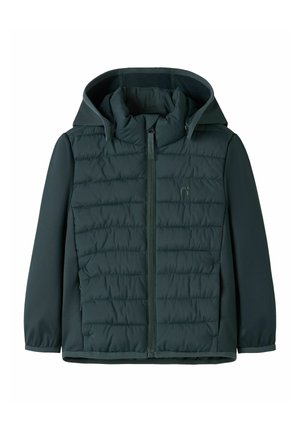 Mørkegrønn hettejakke for småbarn med vattert front, glatte ermer, full frontglidelås og liten logo på brystet.