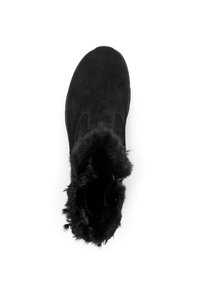 Schwarze Wildleder-Ankle Boots mit einer weichen Kunstfellfutter. Sie verfügen über eine abgerundete Spitze und ein dezentes gesticktes Design entlang des oberen Randes.