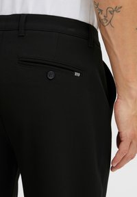 Solid SDFREDERIC REGULAR FIT - Chino kalhoty - black