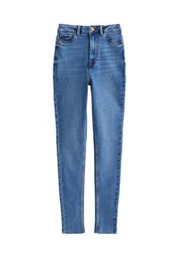 Jeans de mezclilla azul de tiro alto con un ajuste Slim, cinco bolsillos y costuras en color marrón claro, con cierre frontal de botón y cremallera.