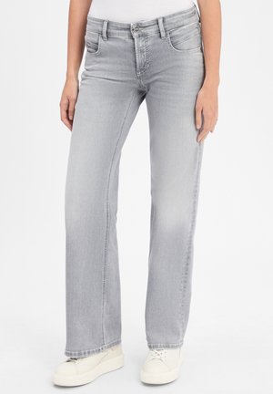 Hellegraue, gerade geschnittene Jeans aus Denim mit glatter Oberfläche, ausgestattet mit vorderen Taschen und einem Knopfverschluss an der Taille.