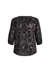 Čierna blúzka s 3/4 rukávmi, s textúrovaným kvetinovým vzorom v odtieňoch hnedej. Jemná tkanina, okrúhly výstrih a záhybové detaily na zadnej strane.