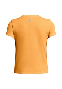 Camiseta de manga corta y cuello redondo en un brillante color naranja, confeccionada en una mezcla de algodón, con una superficie texturizada y detalles reflectantes en la parte posterior.