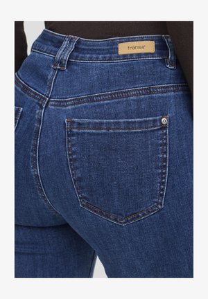 Fransa, FRATLANTA HANNA JE - Jean bootcut - dark blue denim