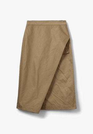 Gonna a portafoglio color cachi realizzata in tessuto leggero, caratterizzata da una tasca laterale e una trama liscia, con orlo obliquo e cuciture pulite.