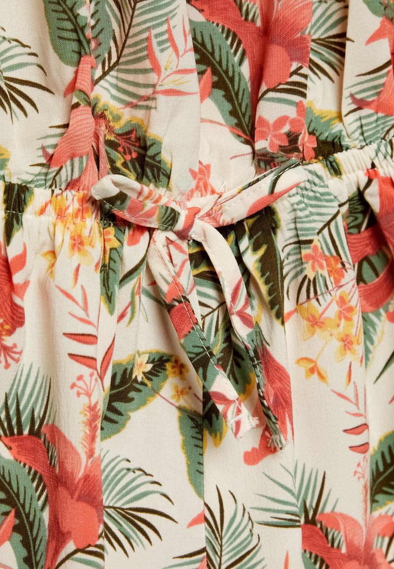 Kinder Jumpsuits & Playsuits | Name it NKFVINAYA SS PLAYSUIT Jumpsuit white alyssum/weiß - NU52886 Kinder Jumpsuits & Playsuits | Name it NKFVINAYA SS PLAYSUIT Jumpsuit white alyssum/weiß - NU52886