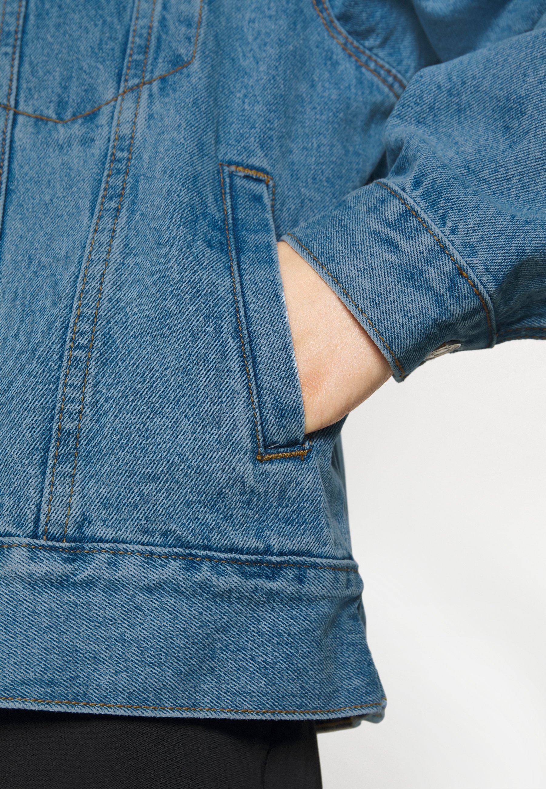 Missguided Petite Jeansjakke stonewash Zalando.no Missguided Petite Jeansjakke - stonewash