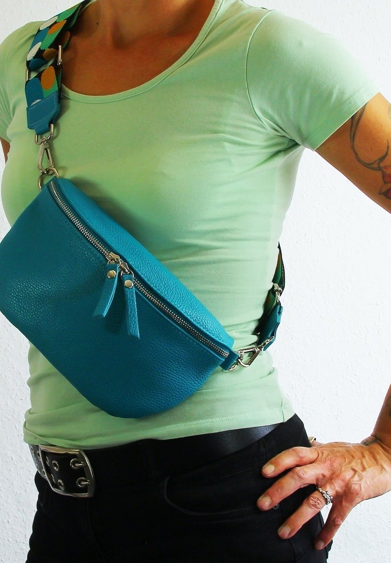 DrachenLeder Sac banane - türkis mehrfarbig