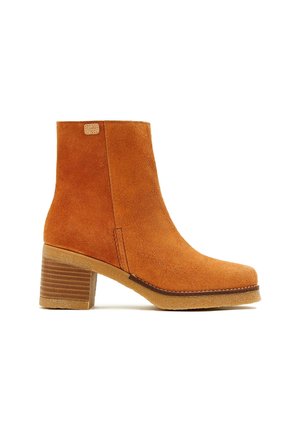 Botines con plataforma - teja