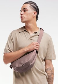 GOT BAG MOON - Borsa a tracolla - blobfish