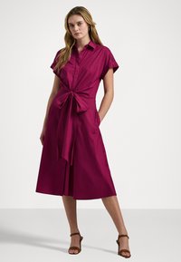 Lauren Ralph Lauren STRETCH COTTON SHIRTDRESS - Tričkové šaty - fuchsia berry