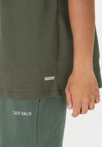 Les'Arcs T-shirts print - kambaba